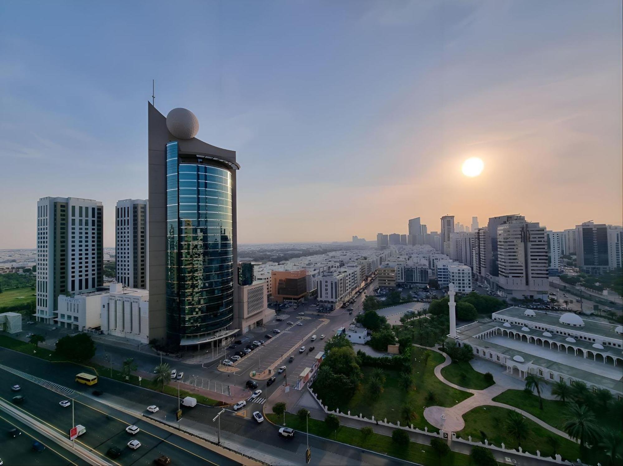 Adorable Master Room - Heart Of Abu Dhabi Exteriör bild